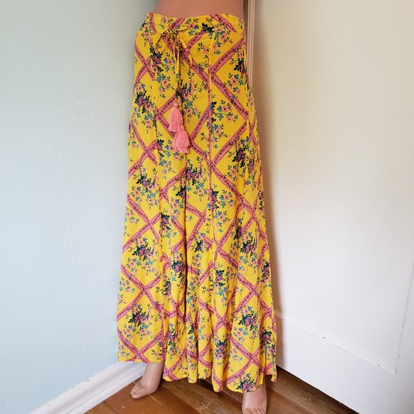 NWT Free People Beautiful Floral Wide leg Pants. - Picture 11 of 14